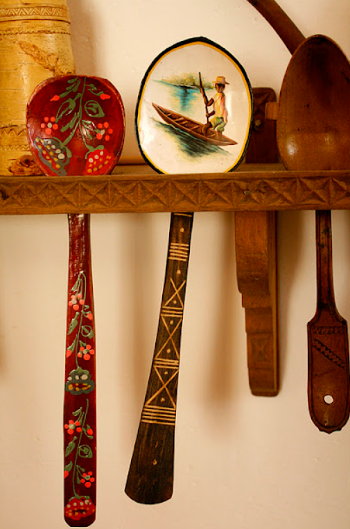 Muzeul Lingurilor de Lemn (foto: https://cinnamonspicedart.blogspot.com/)